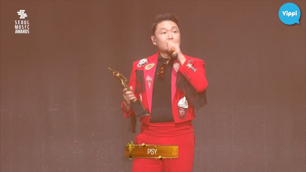 PSY獲頒世界最佳歌手及本賞成大贏家。