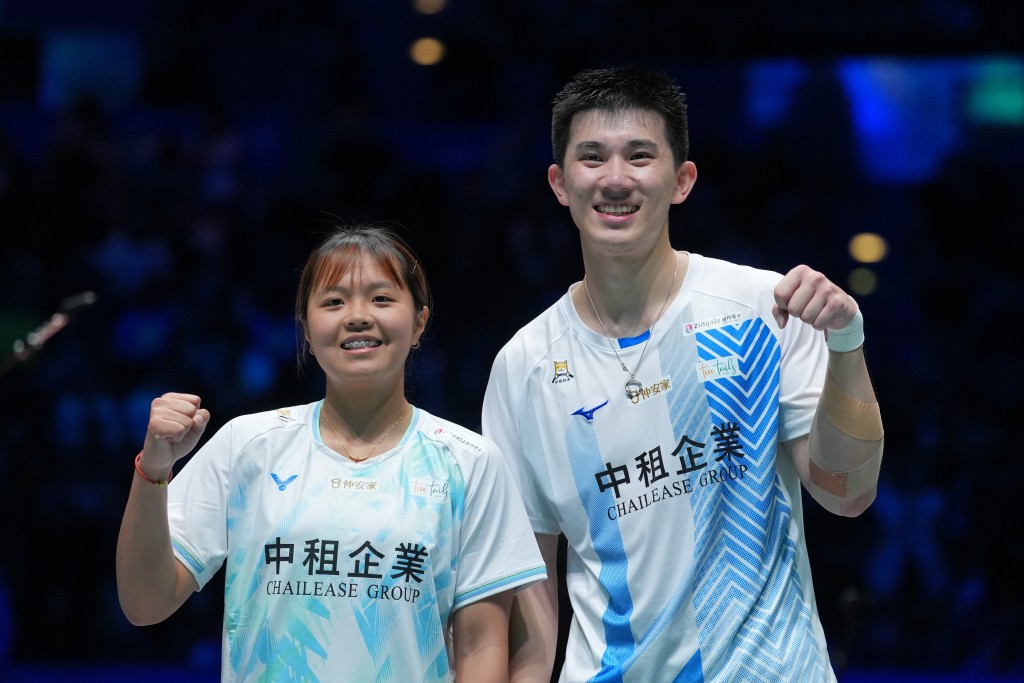 中華台北組合葉宏蔚(右)/詹又蓁,殺入全英賽混雙決賽。美聯社 中華台北組合葉宏蔚(右)/詹又蓁,殺入全英賽混雙決賽。美聯社