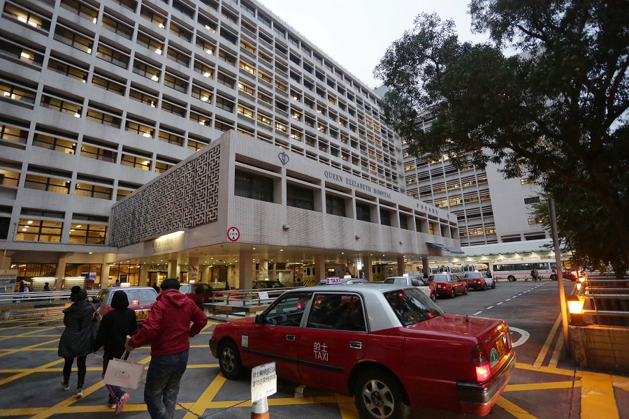 工人事後由救護車送往伊利沙伯醫院搶救,惜最終不治。資料圖片