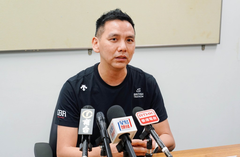 深圳居民李先生透過網上系統成功預約到沙田牌照事務處辦理「免試簽發」。