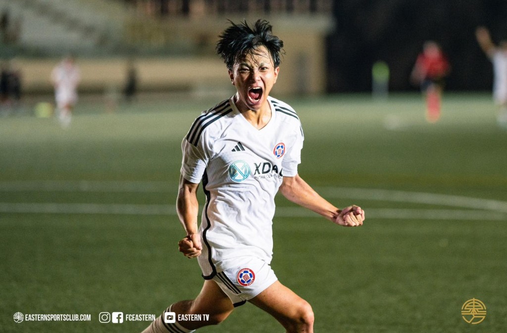东方U18勇夺超青联U18组别冠军，徐伟洛梅开二度。 东方足球队图片
