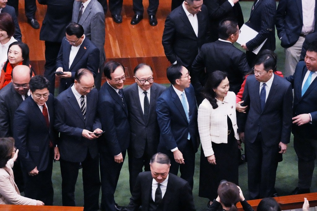 G19議員合照。汪旭峰攝 G19議員合照。汪旭峰攝