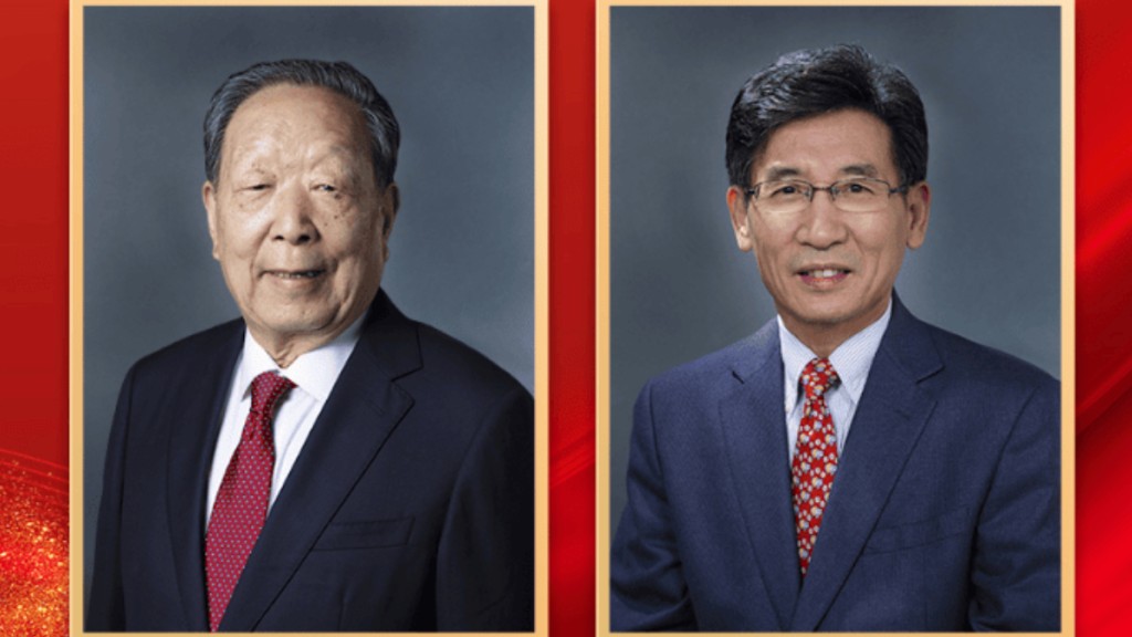 李德仁(左)、薛其坤(右)獲2023年度國家最高科學技術獎。