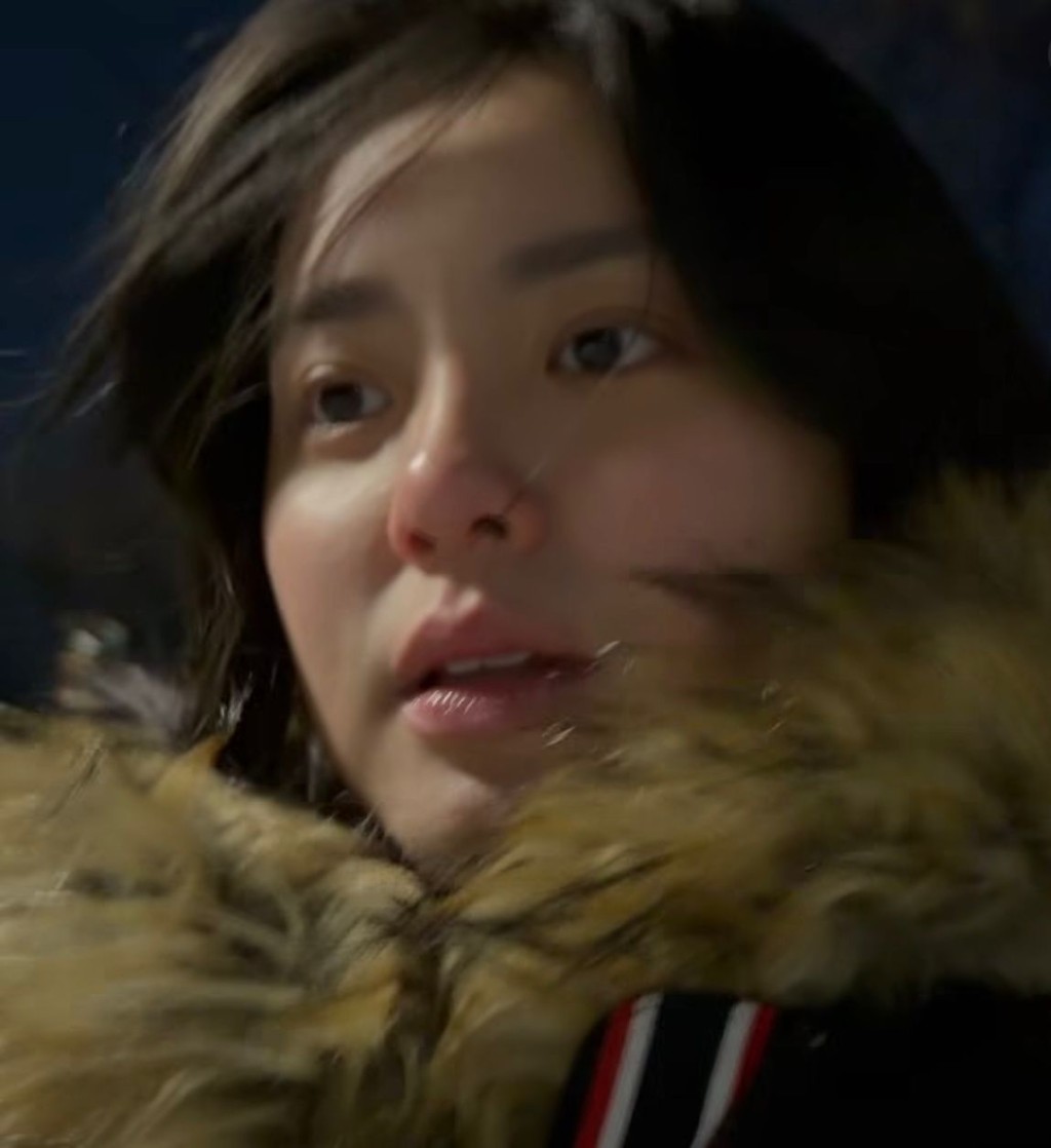 Chantel凍到鼻子及面頰通紅。 Chantel凍到鼻子及面頰通紅。