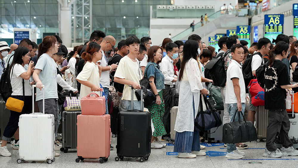 深圳鐵路預計發送旅客1919萬人次，同比增加117萬人次，增幅約6.5%。