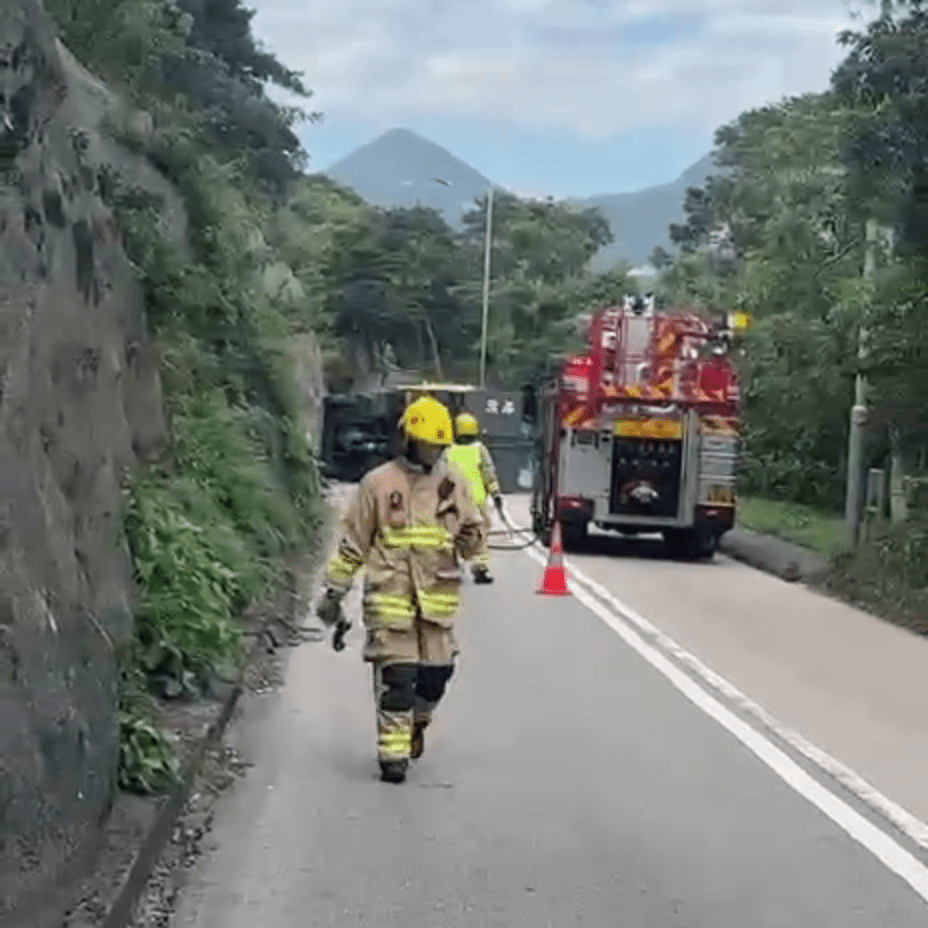 消防到場清理。FB：Bosco Chu@馬路的事討論區