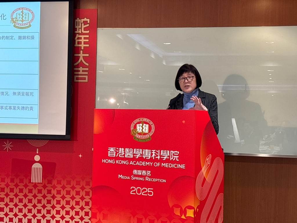医专专业及道德伦理委员会之“默认医疗指示专责小组”召集人谢文华。脱芷晴摄