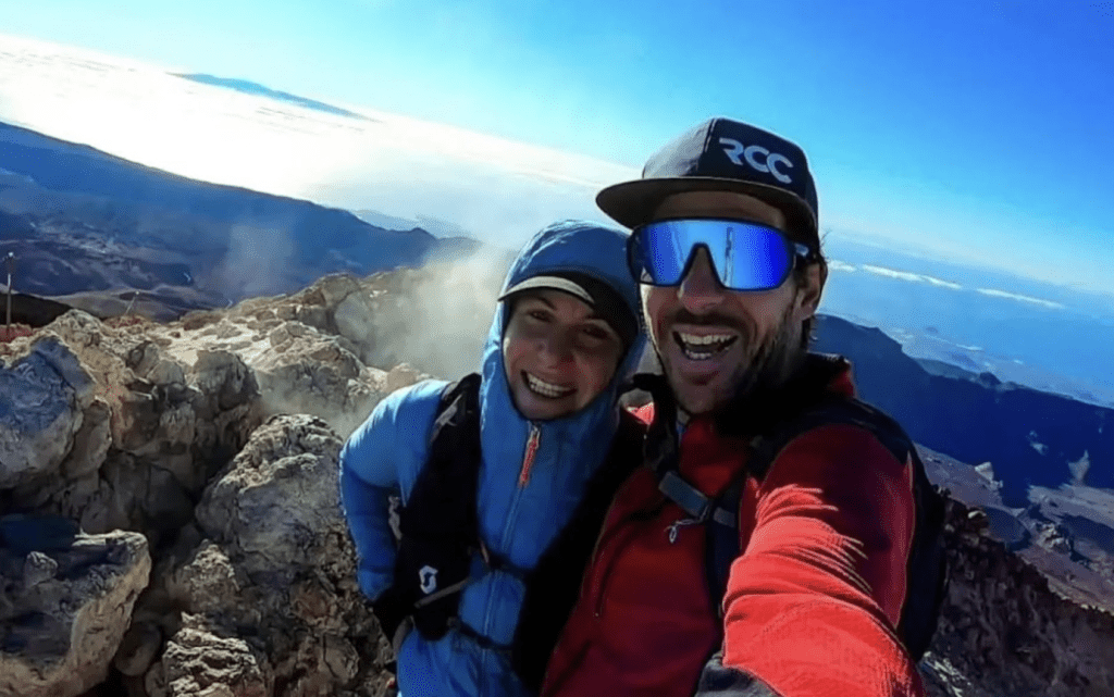 湯瑪斯與女友克絲汀。Facebook 湯瑪斯與女友克絲汀。Facebook