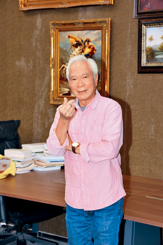 基哥自嘲是「李龍豬」，揚言暫時都唔會搵其他「豬豬」。