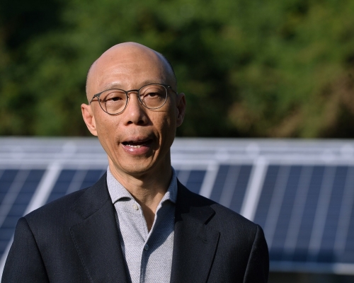 黃錦星指社會對上網電價態度積極。資料圖片