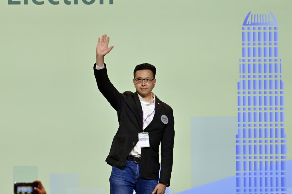 工聯會吳秋北獲39,707票當選。 工聯會吳秋北獲39,707票當選。