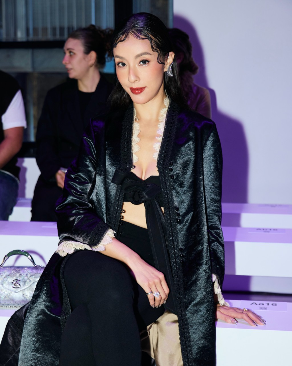 李蘢怡獲邀出席時尚秀，完全看不出已經44歲。