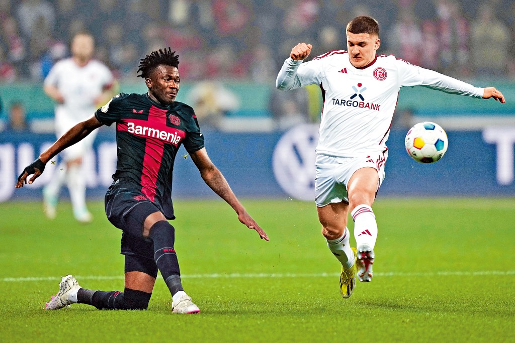 杜塞爾多夫翼鋒索利斯