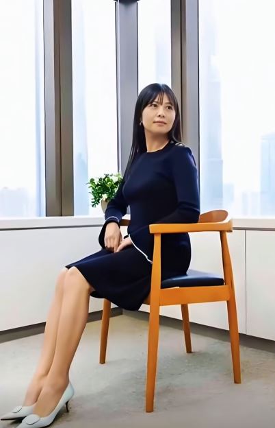 内地多名知名投资人「下海」卖课。