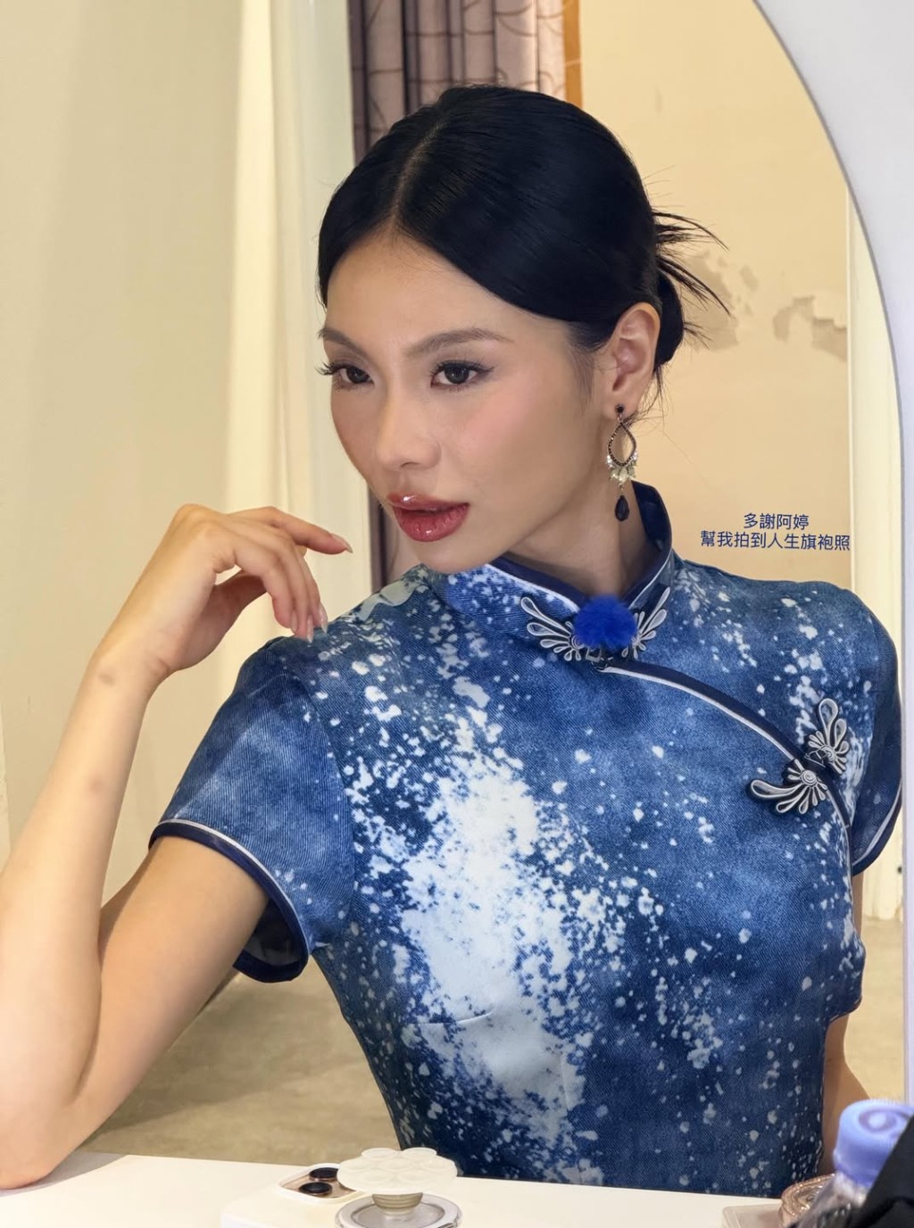 4號譚雅文Tiffany曾大方分享獨門護膚秘訣,力保皮膚時刻保持「滑捋捋」的最佳狀態。 4號譚雅文Tiffany曾大方分享獨門護膚秘訣,力保皮膚時刻保持「滑捋捋」的最佳狀態。