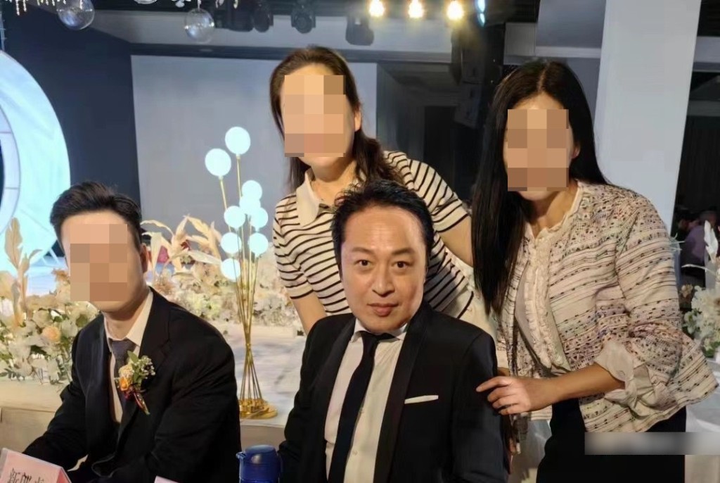 馬景濤今年5月現身海外婚宴，被指驚變「冇頸肥大叔」，髮線嚴重後移。