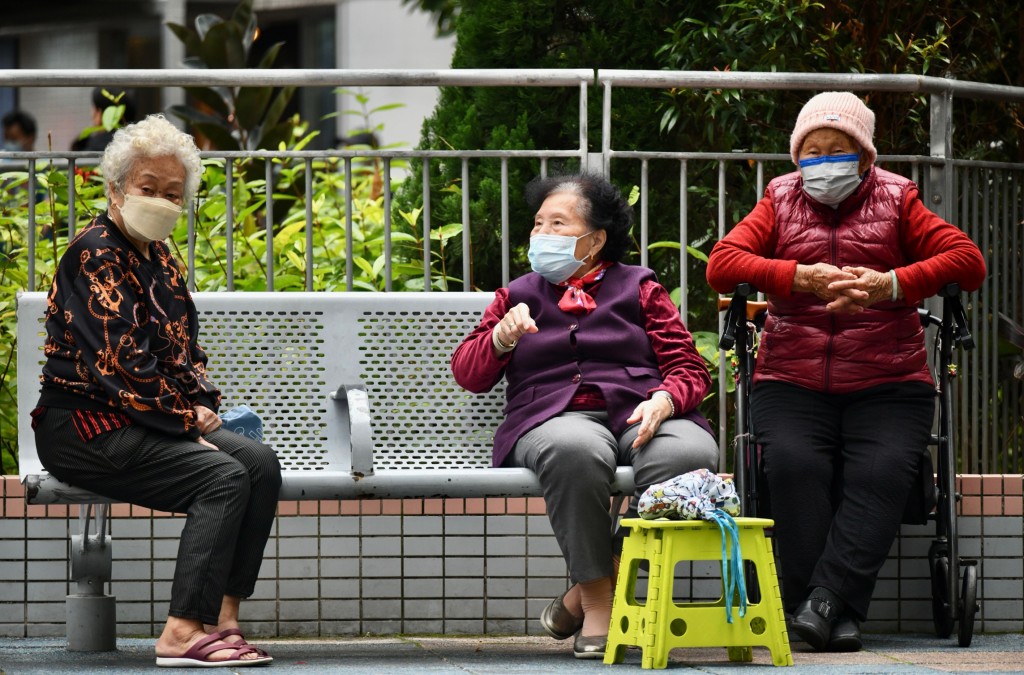 若要達到全面的90%信心水平(規劃至100歲),更需增至710萬元。 若要達到全面的90%信心水平(規劃至100歲),更需增至710萬元。
