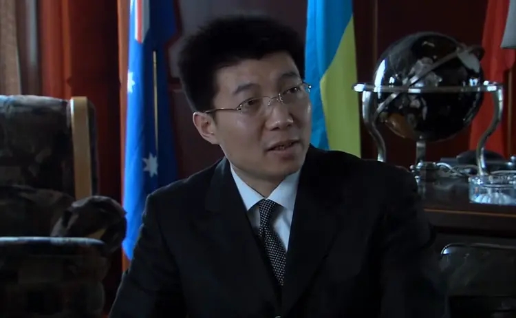 郝戎此前曾出演電視劇《婚姻保衛戰》。