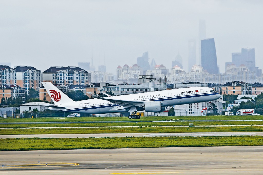 內地國際航班數量尚待恢復。