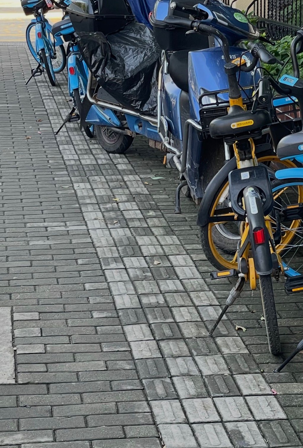引路径被占用。小红书