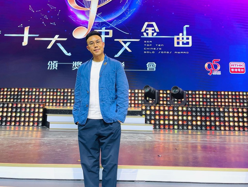 鄧添樂去年因為《香港暖流》一度爆紅，還去十大中文金曲頒獎禮頒組合獎。