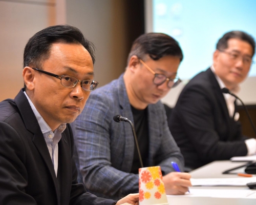 聶德權出席民建聯「強化管治尋找出路」圓桌會議。