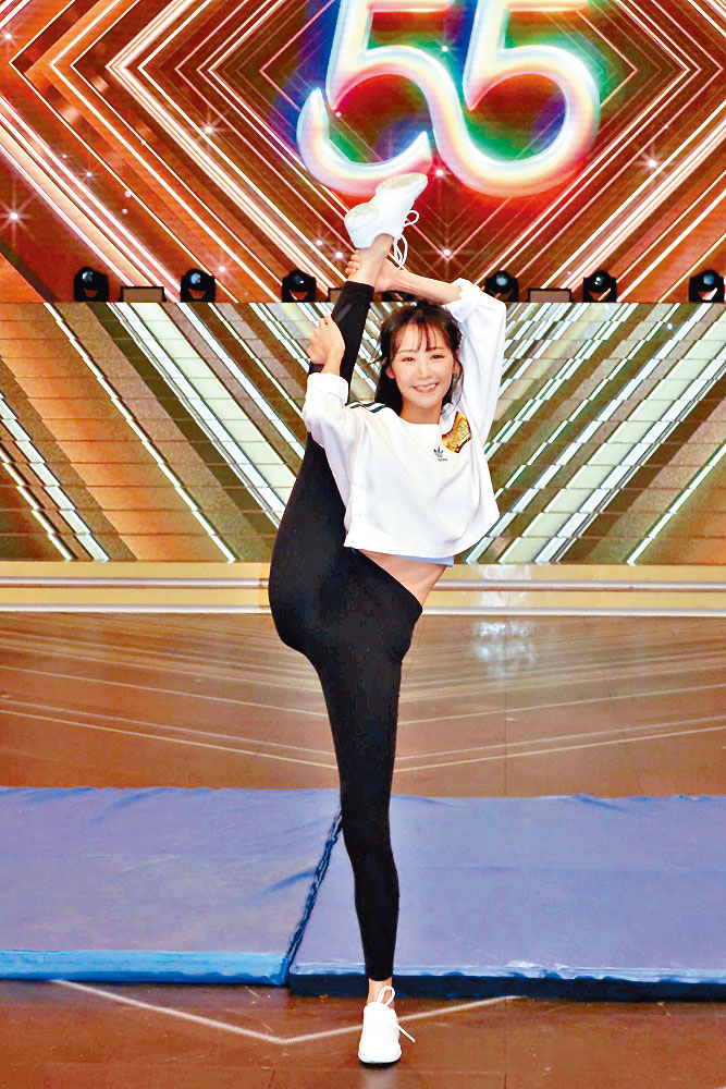 王虹茵與狄易達為台慶表演勤加排練！