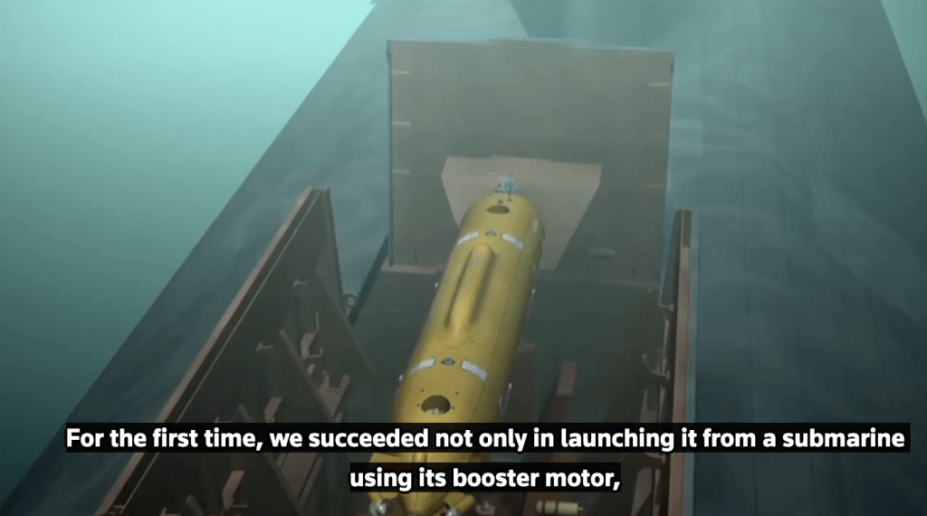 「海神」射程可達一萬公里,航速約每小時185公里,由液態金屬冷卻的核反應爐驅動,能搭載威力高達200萬噸的核彈頭。路透社影片截圖 「海神」射程可達一萬公里,航速約每小時185公里,由液態金屬冷卻的核反應爐驅動,能搭載威力高達200萬噸的核彈頭。路透社影片截圖