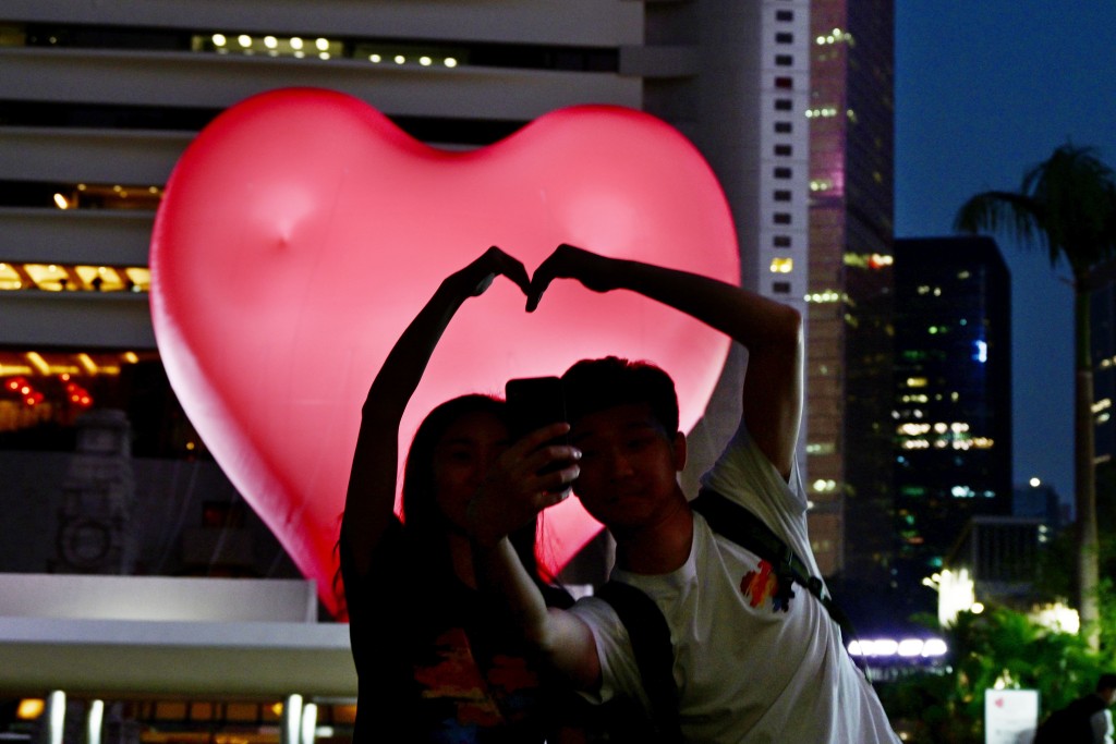 Chubby Hearts在香港的展出时间横跨中西情人节。资料图片