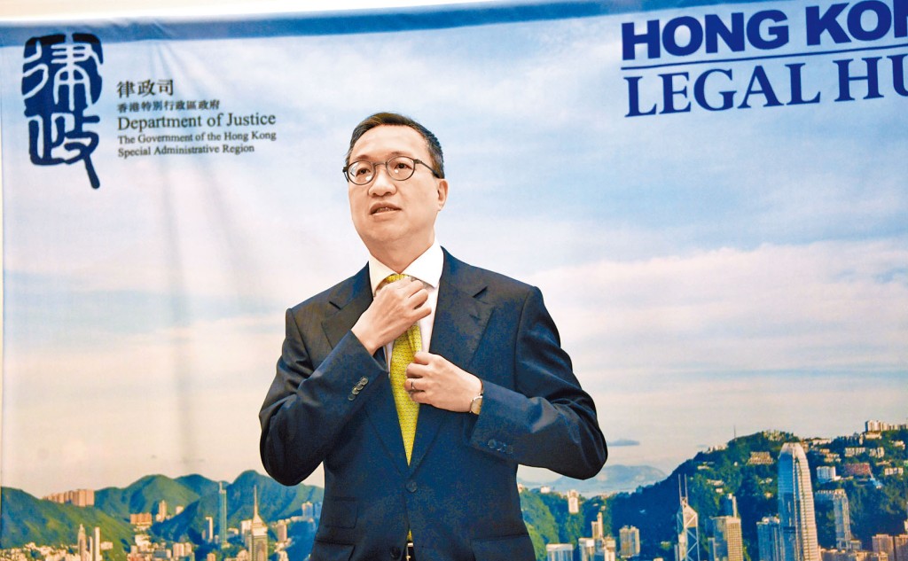 林定國認為，政府修例賦權局長廢除「問題免針紙」，絕對是合法、合情、合理。