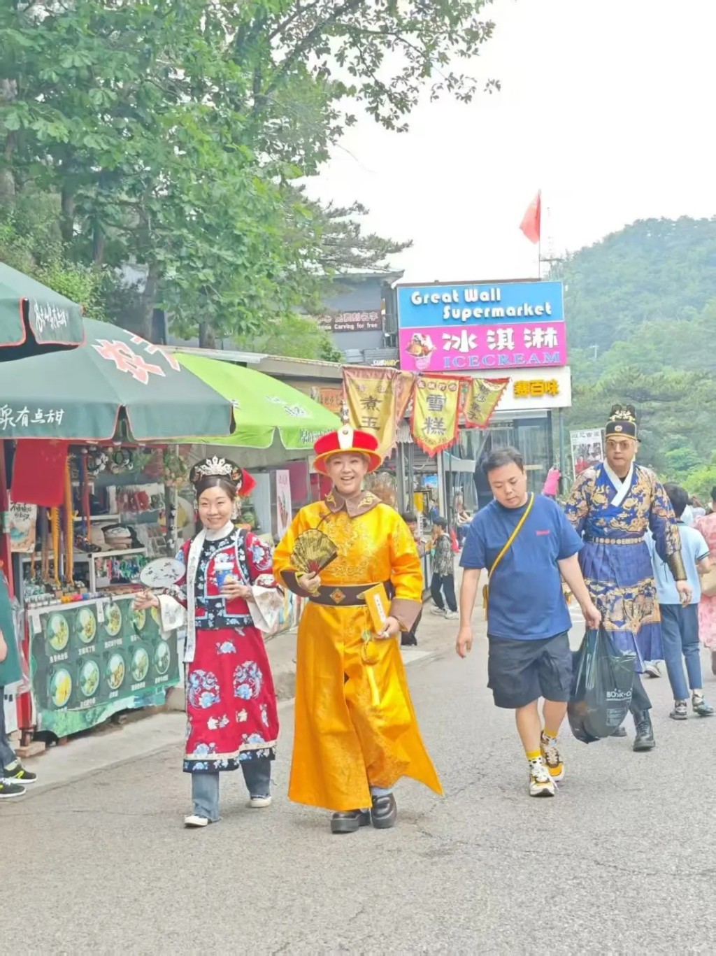 ​ 鄭欣宜有爸爸風範。  ​