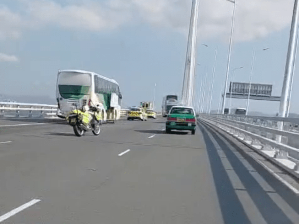 涉事直通巴。網上片段 涉事直通巴。網上片段