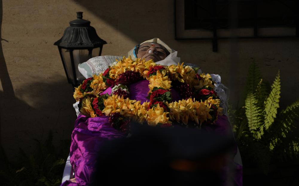 Lata獲印度政府為她舉行國葬，並下半旗致哀。
