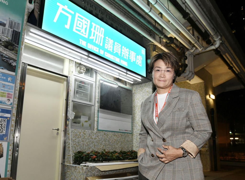 不少議員2025年皆「全勤」,包括西貢區議員、立法會選舉「票后」方國珊。 不少議員2025年皆「全勤」,包括西貢區議員、立法會選舉「票后」方國珊。