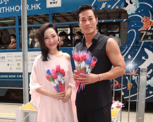 黃竣鋒讚梅玉梅好後生不慣看她做奶奶。