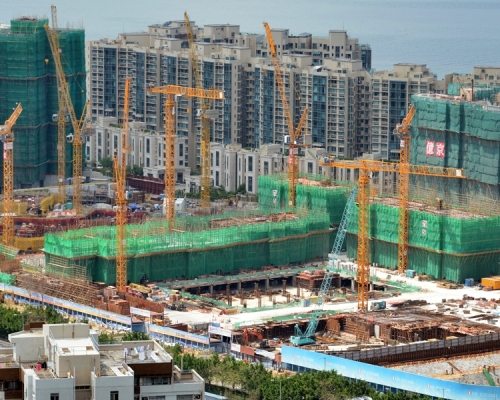陳茂波指現時樓市未具減辣條件。資料圖片