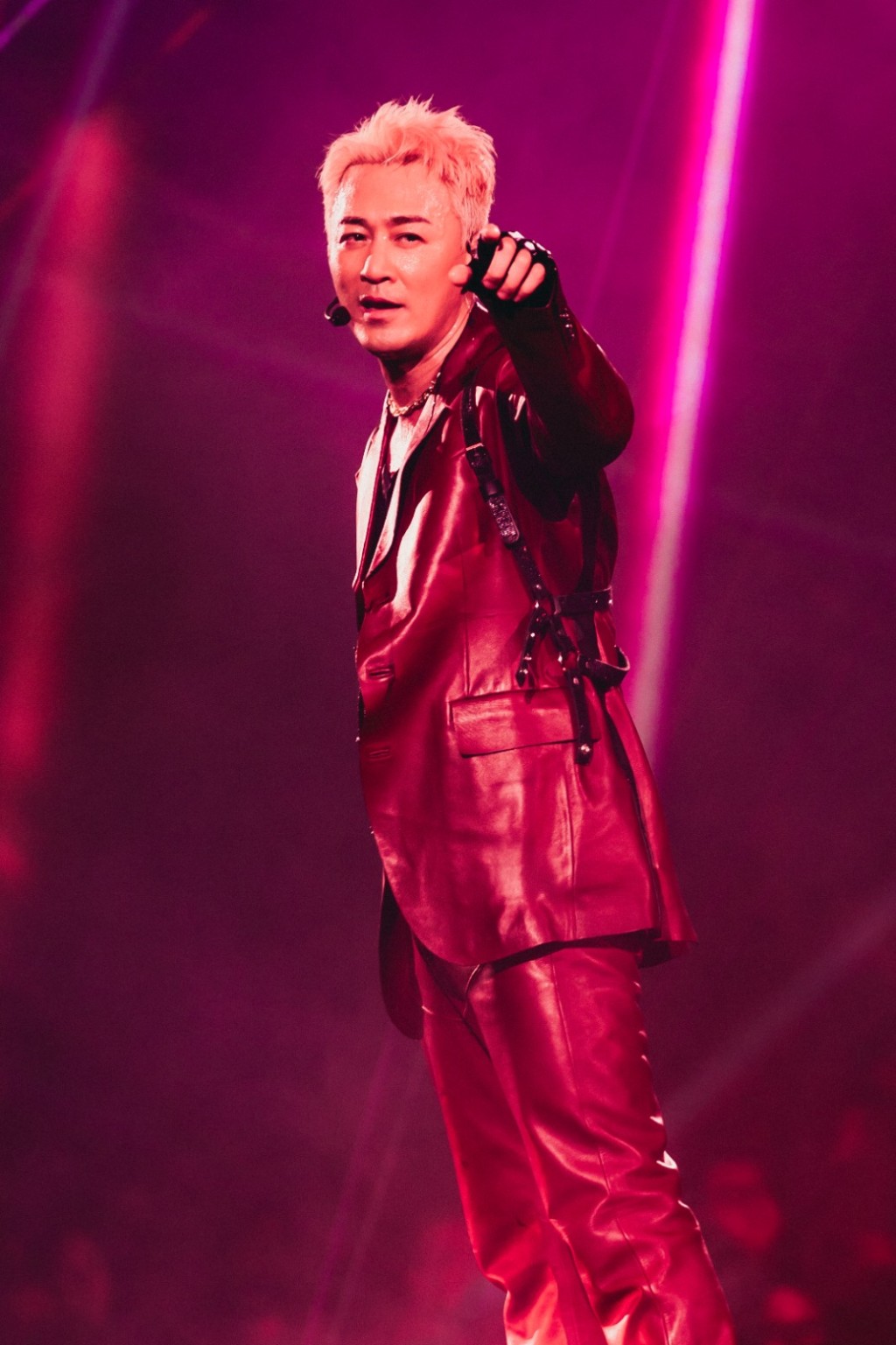 林峯紅館騷邀請大量表演嘉賓。 林峯紅館騷邀請大量表演嘉賓。