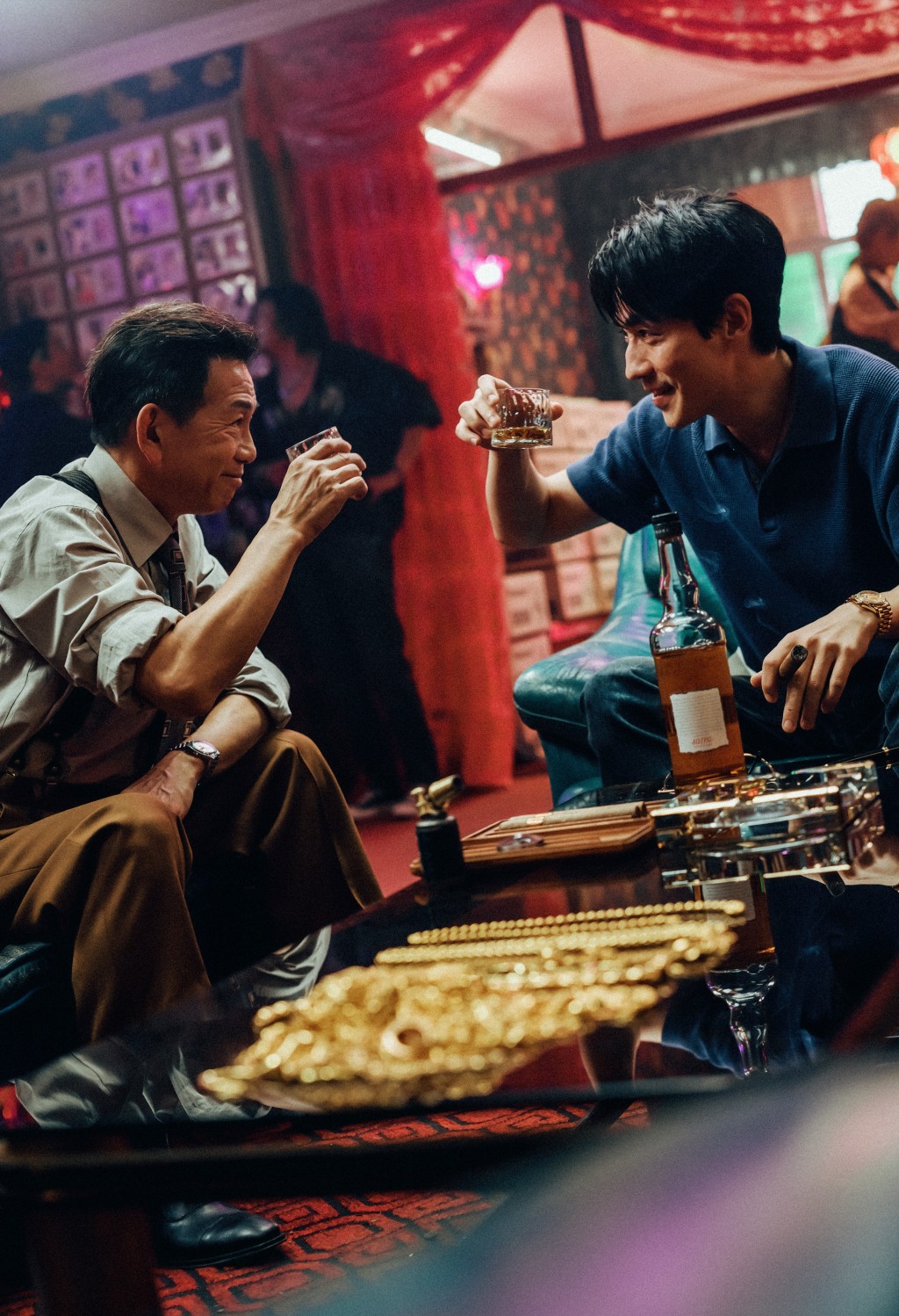 朱一龍、袁富華