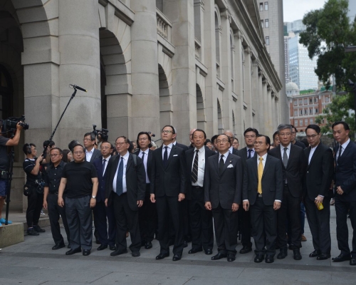 30名法律界選委聯署發表聲明。資料圖片