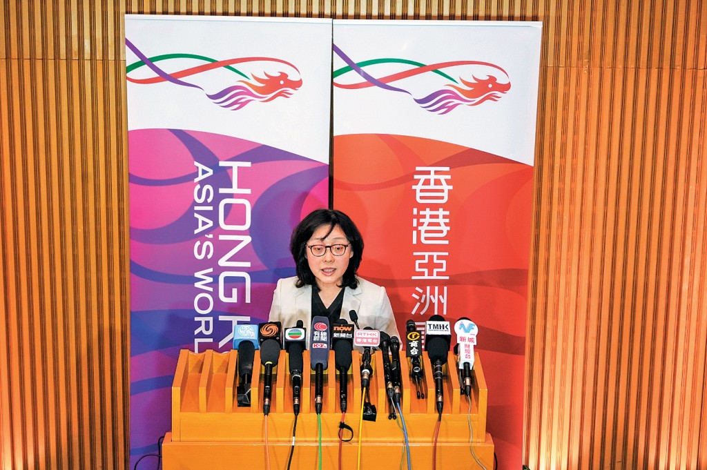 發展局局長甯漢豪指,今個財政年度私人房屋土地供應未達年度目標屬合理情況。