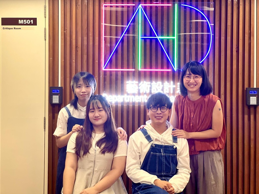 沈君怡(右一)稱讚實習學生積極參與，尤其在日語溝通與活動準備上，「幫了我們（團隊）很多」。佘丹薇攝
