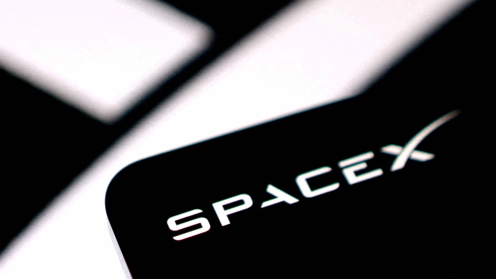 马斯克宣布，明年向全美每位孩子赠一股SpaceX。路透社