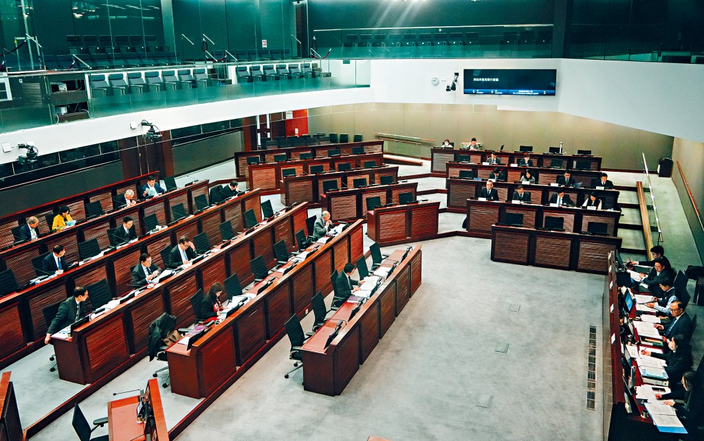 立法會《維護國家安全條例草案》委員會，昨日展開第4日會議。
