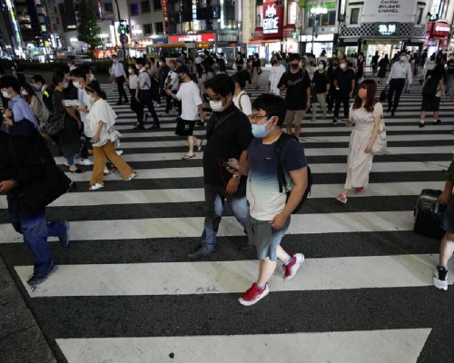東京都今日新增2884宗確診。AP圖片