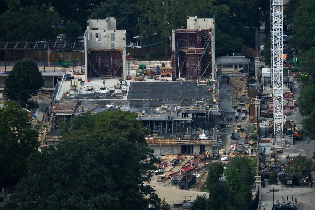 美国最高法院暂缓停工令 准特朗普续建白宫宴会厅。路透社
