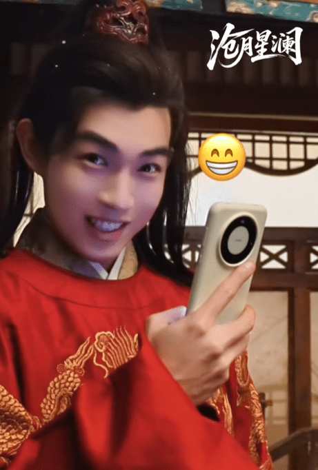 許鵬曾一天拍戲16小時短劇。