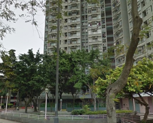 現場是富亨邨亨泰樓。網圖
