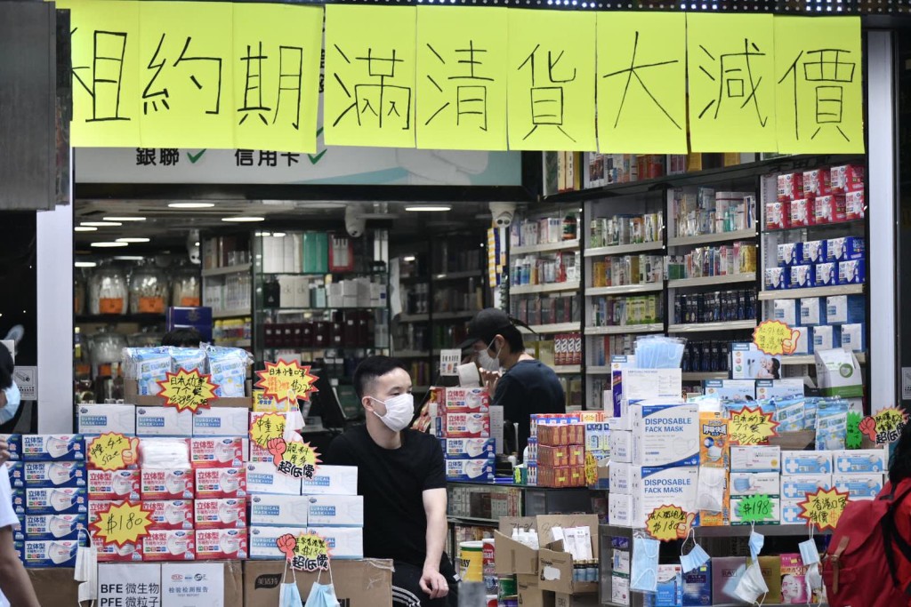 市民一度搶購口罩。