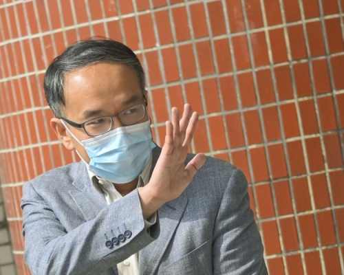 許正宇指政府將保留市民登記派1萬元戶口。資料圖片