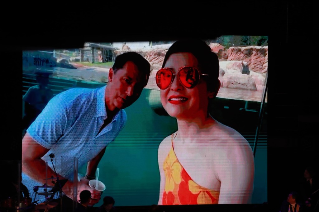 安哥環節,播出老友狄寶娜摩亞、楊寶玲、劉美君及杜麗莎的祝賀片段。 安哥環節,播出老友狄寶娜摩亞、楊寶玲、劉美君及杜麗莎的祝賀片段。